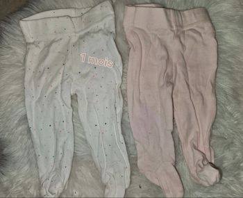 Lot pantalon à pieds