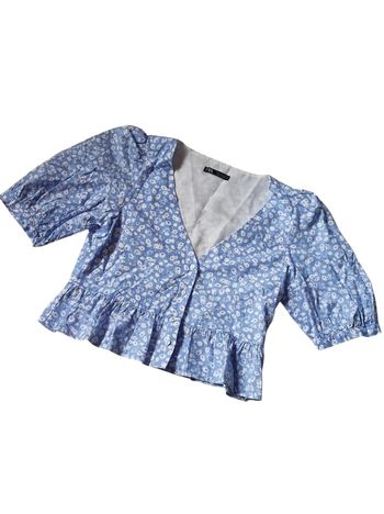 Haut court imprimée fleurie taille S