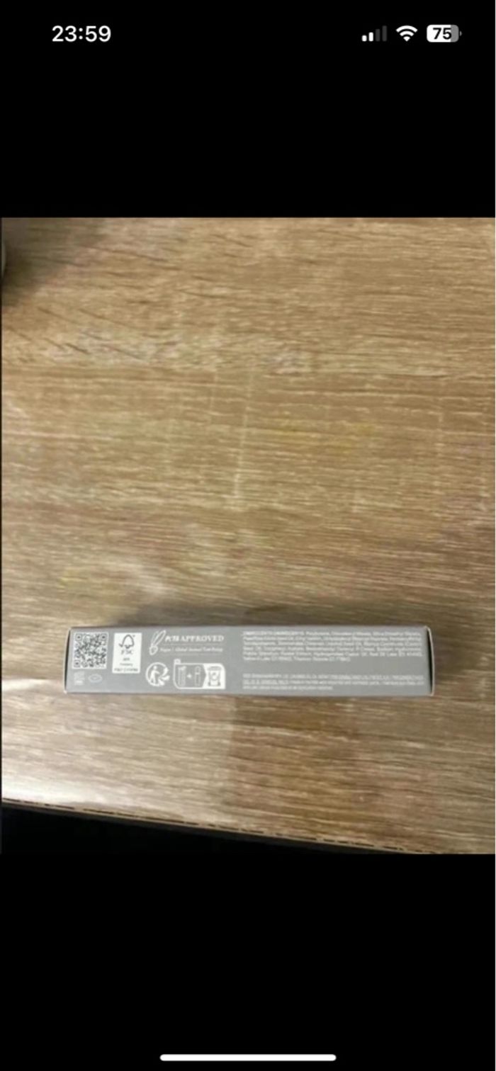 R.E.M Beauty - Glossy Balm Teinte : Shirley Ariana Grande . - photo numéro 2