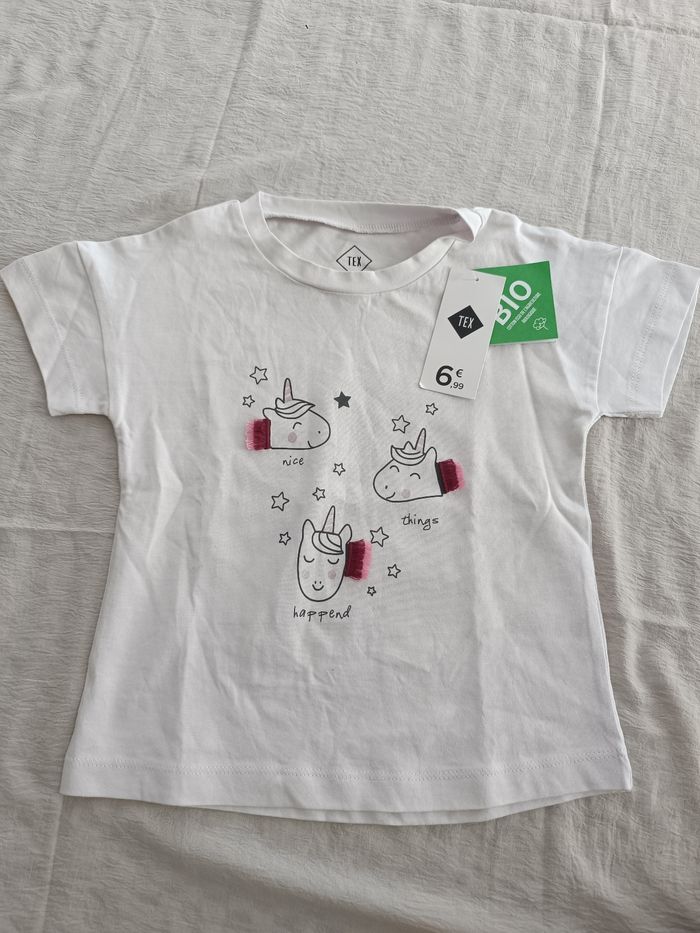 T-SHIRT ROSE CLAIR LICORNE FILLE