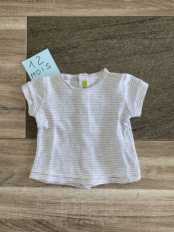 T-shirt blanc et gris garçon