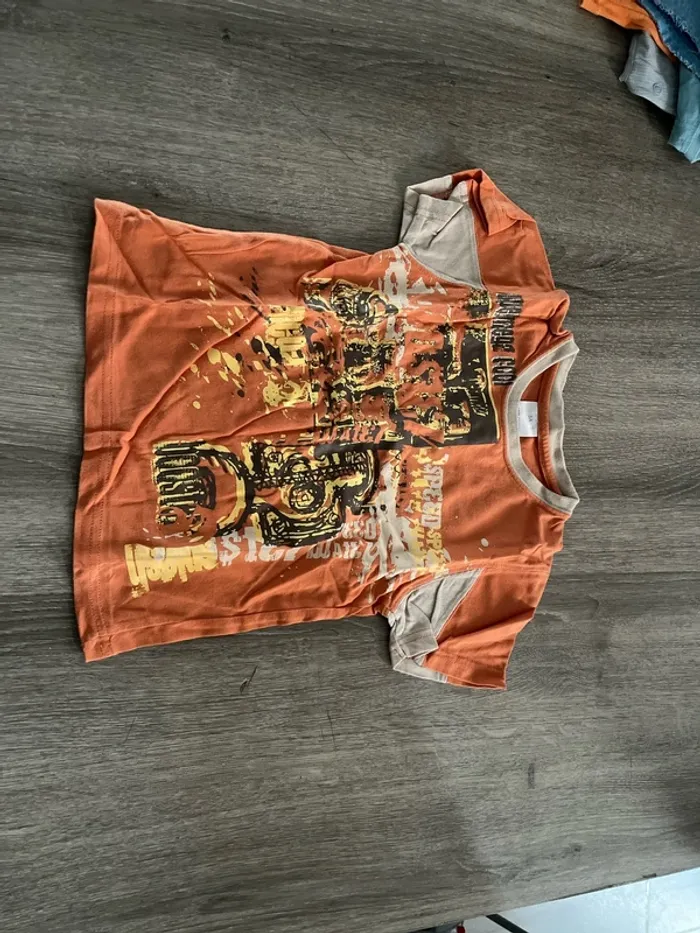 Tes shirt