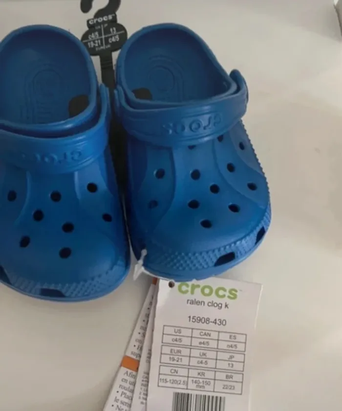 đ Crocs bĂ©bĂ© neuves avec Ă©tiquette 19/21 - photo numĂ©ro 2