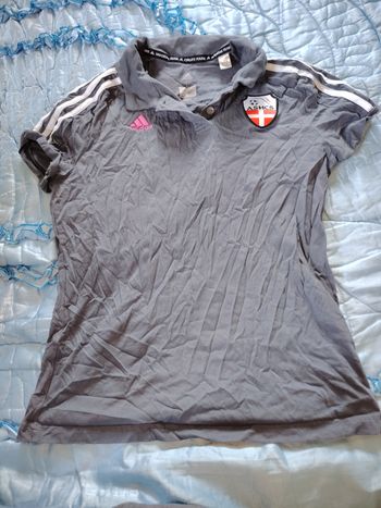 Tee short