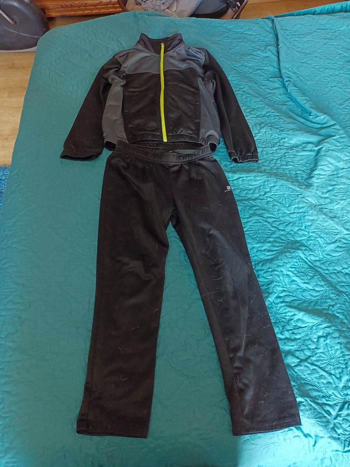 Survêt mon garçon 8 ans
