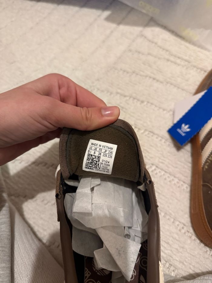 Adidas marron neuve - photo numéro 4