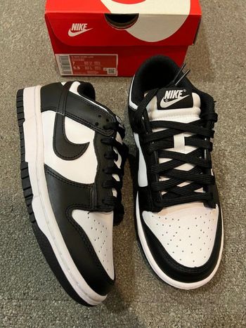 Nike SNCke Dunk Taille  39
