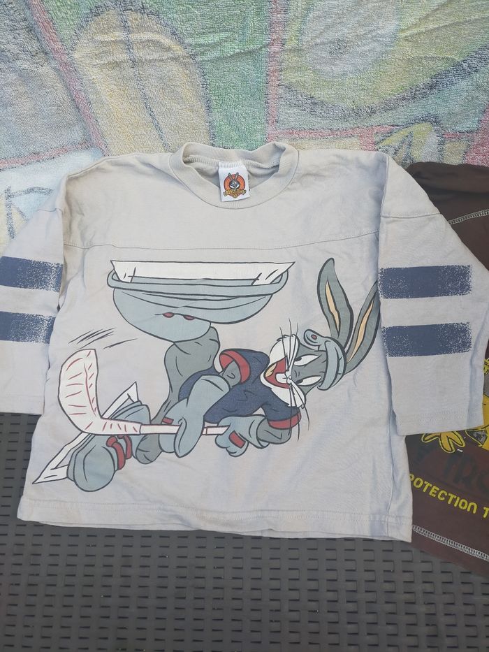 2 tee shirt bugs bunny 5 ans - photo numéro 2