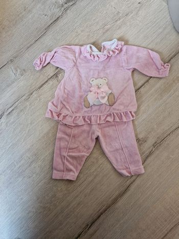 Ensemble bébé 2 pièces.