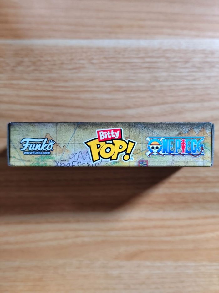 Boîte 4 Bitty Pop! - One Piece (Luffy, Zoro, Morgan, Shanks) - photo numéro 9