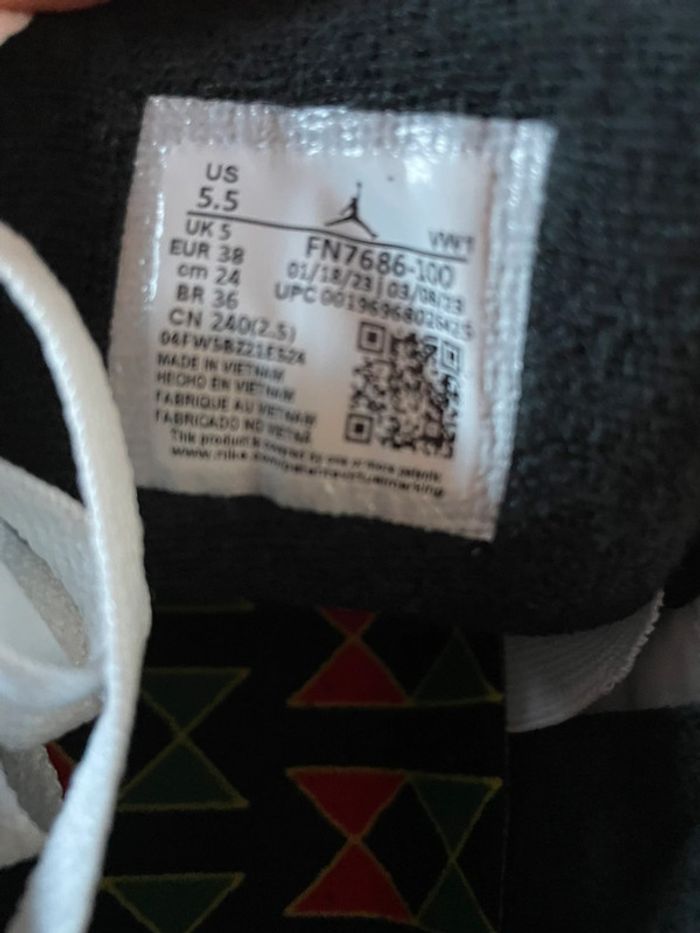 Air Jordan édition spéciale 2003/2023 - photo numéro 6