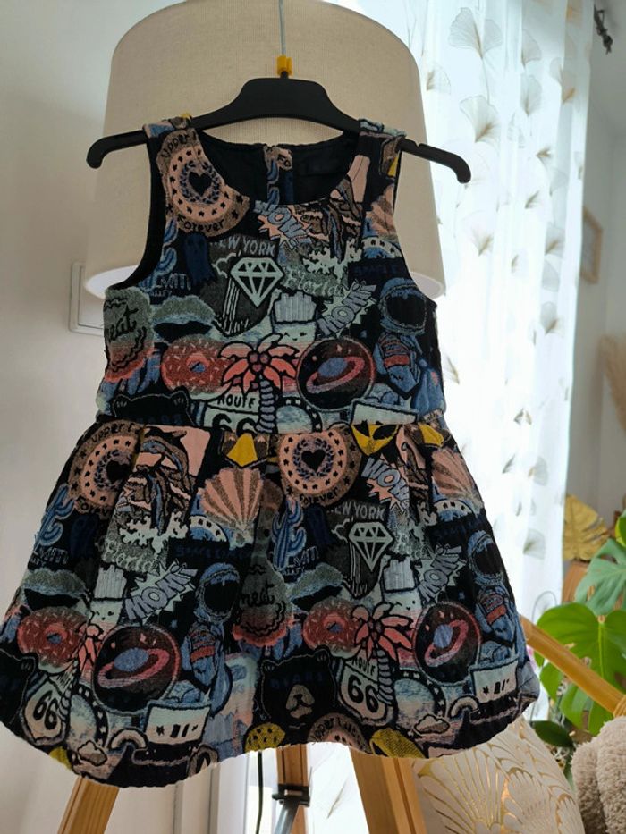 Superbe robe alien Ikks - photo numéro 3