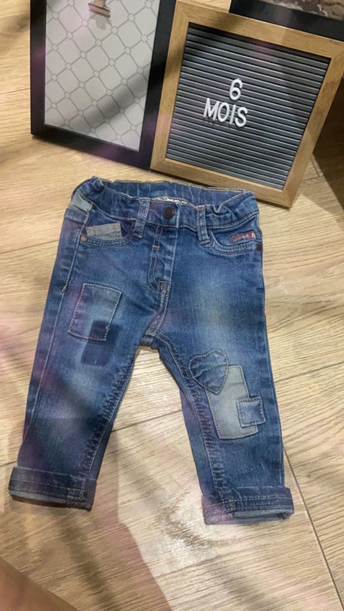 Jean 6 mois