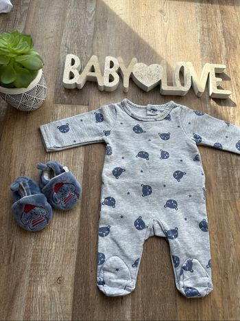 - Pyjama Tape à l’œil - 0 mois - Très bon état