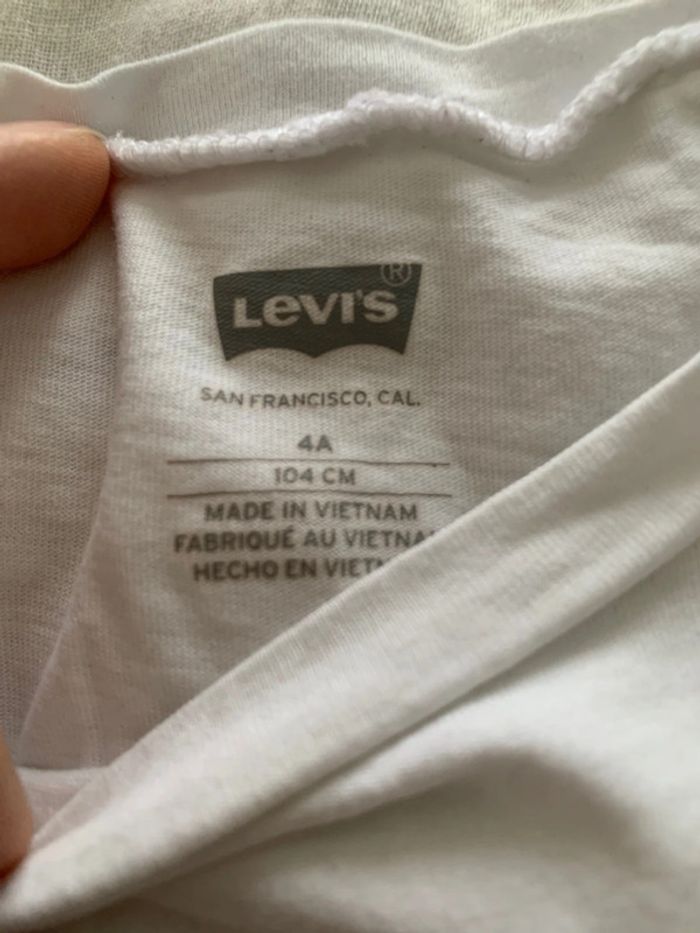 T shirt levis - photo numéro 2