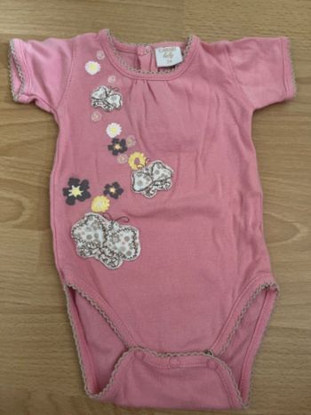 Body Canari baby