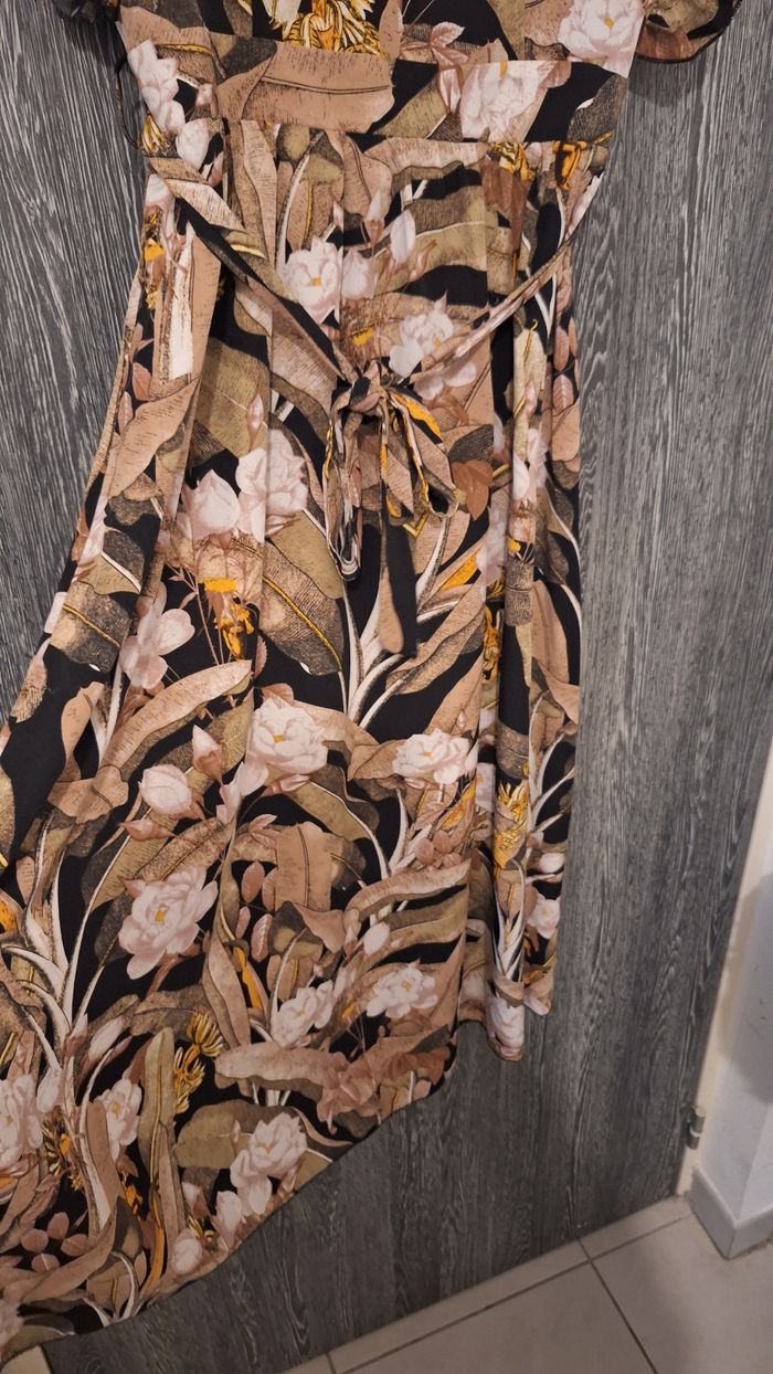 Robe longue manches courtes froufrou imprimé fleuri - photo numéro 4