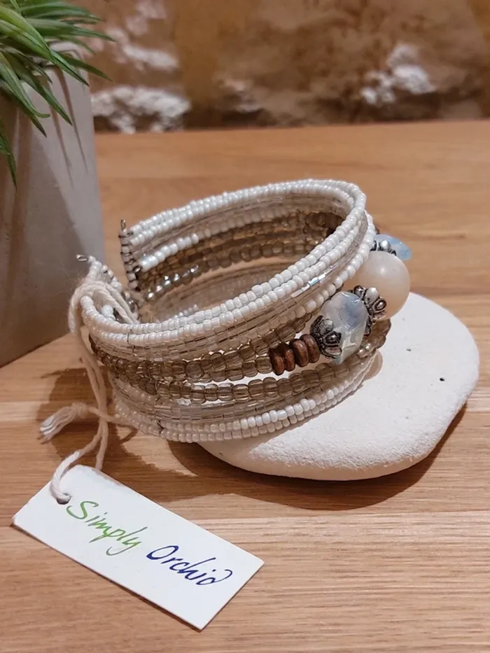 Bracelet perles neuf - photo numéro 3