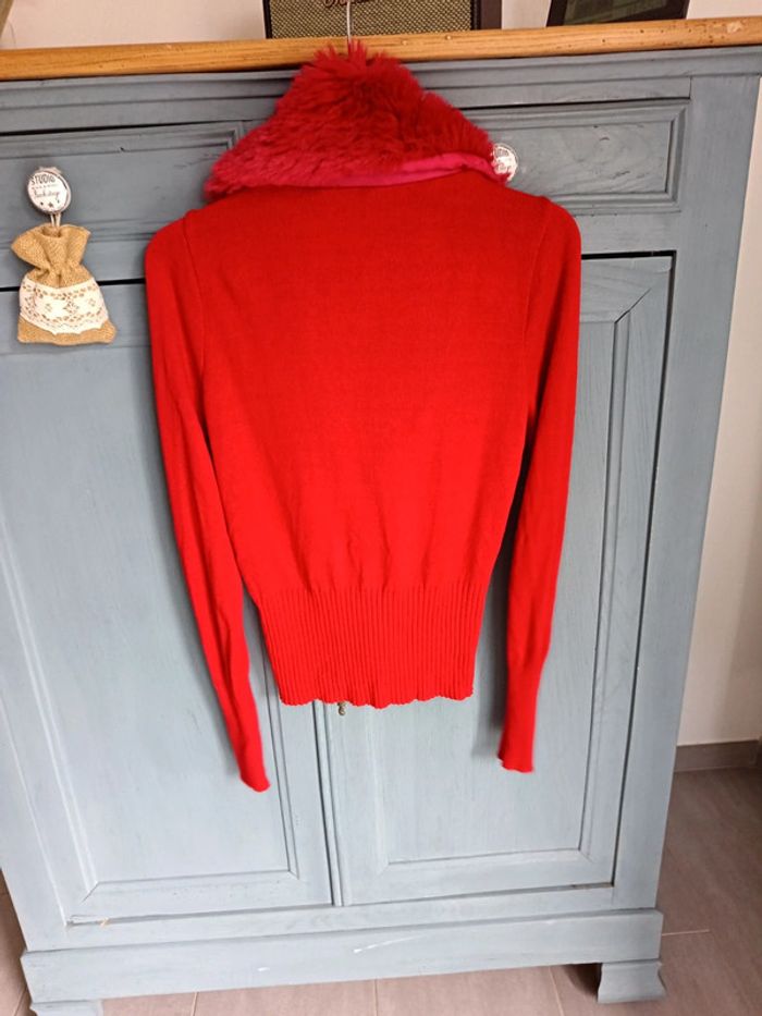 Pull moumoute rouge - photo numéro 3