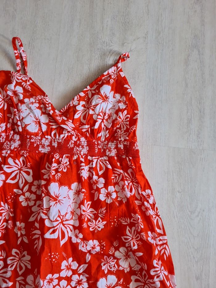 Robe legere spot - photo numéro 2