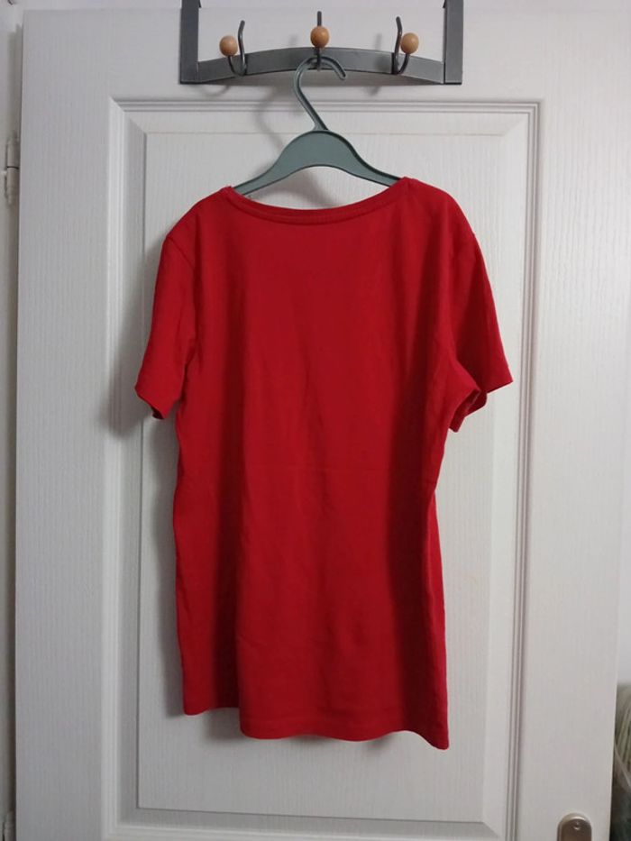 4 t-shirts rouge 🔴 - photo numéro 7