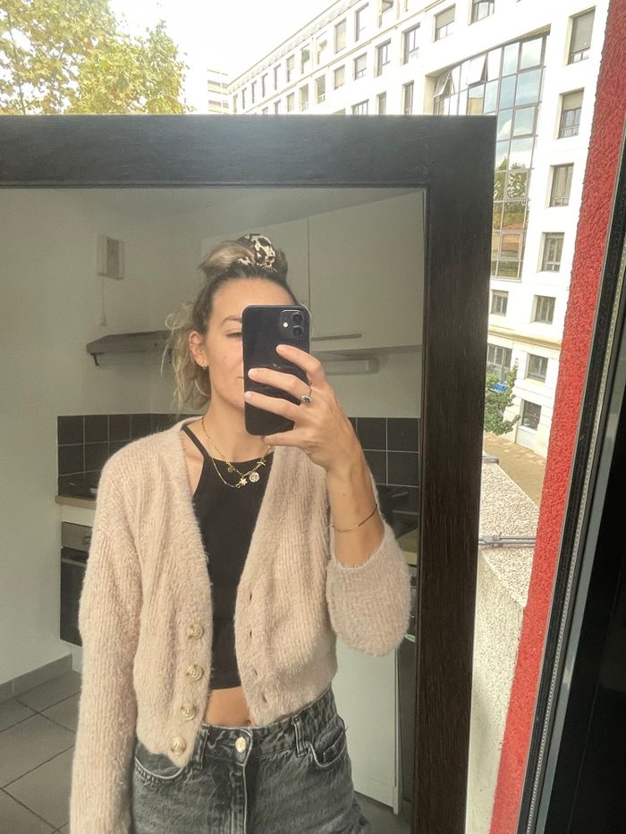 Cardigan rosé beige Bershka - photo numéro 3