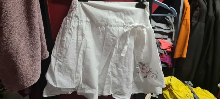 Jupe d'été  a l'heure anglaise 12 ans