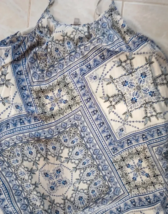 Robe H&M d'été - photo numéro 2