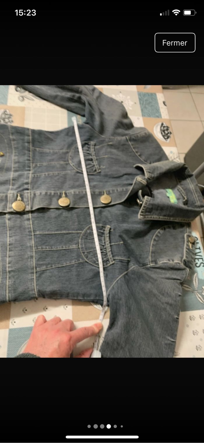 Veste en jean taille 40/42 - photo numéro 2