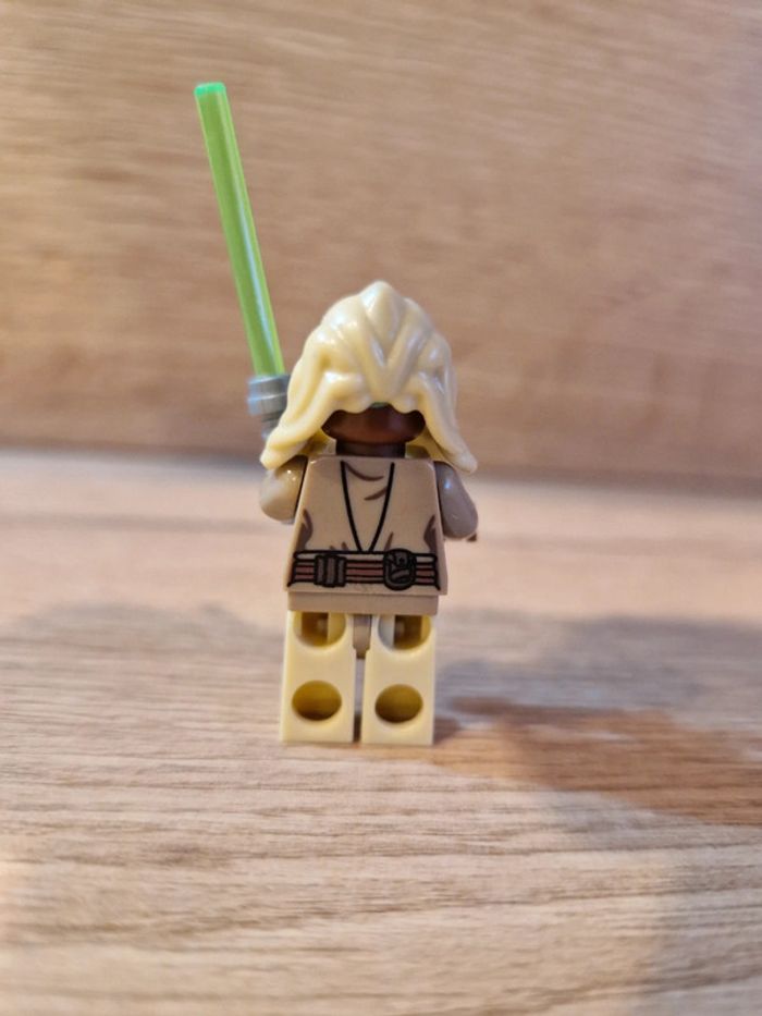 Figurine type lego Jedi Stass Allie star wars - photo numéro 3