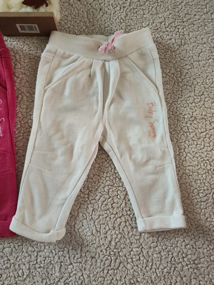 Lot de 2 joggings 6 mois - photo numéro 2