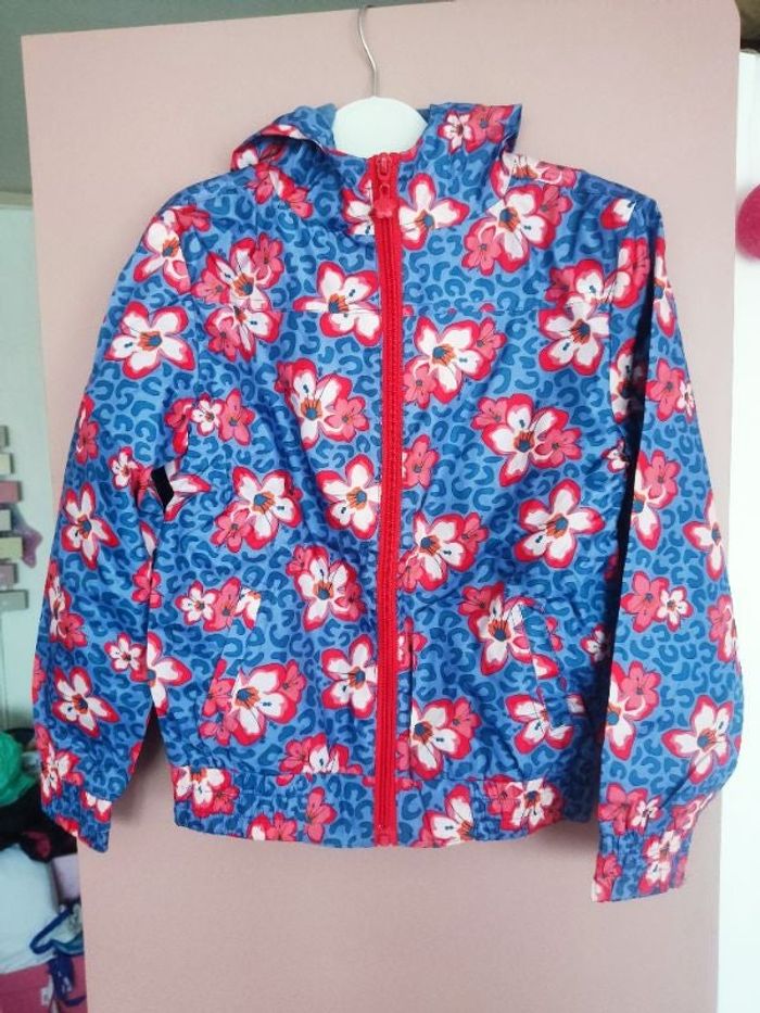 Veste a capuche imperméable