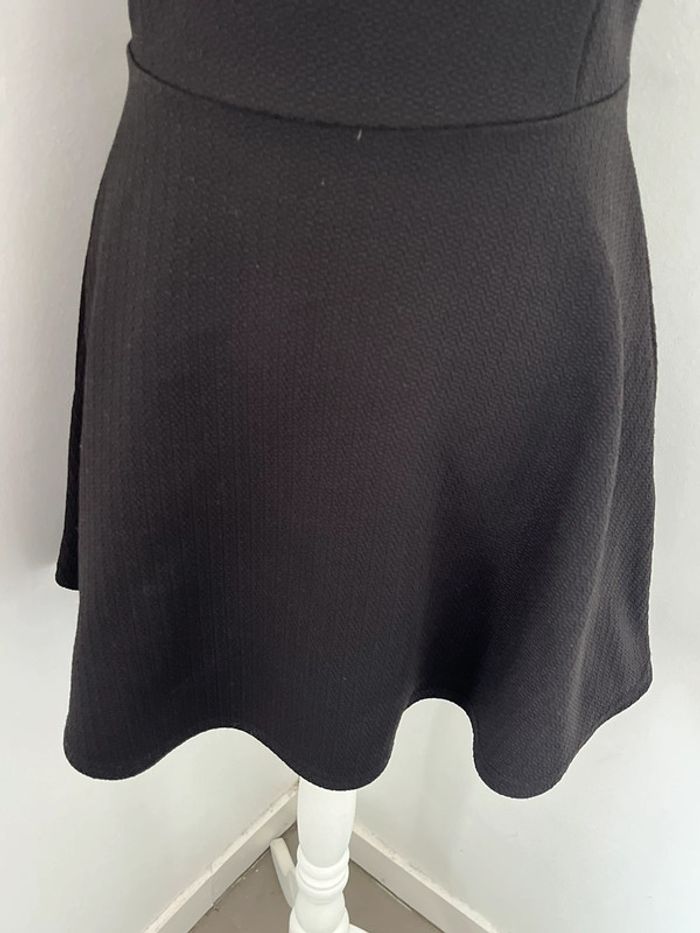 Robe patineuse noire H&M S - photo numéro 2