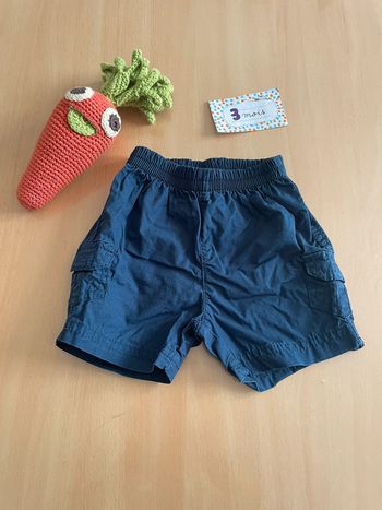 Short 3 mois