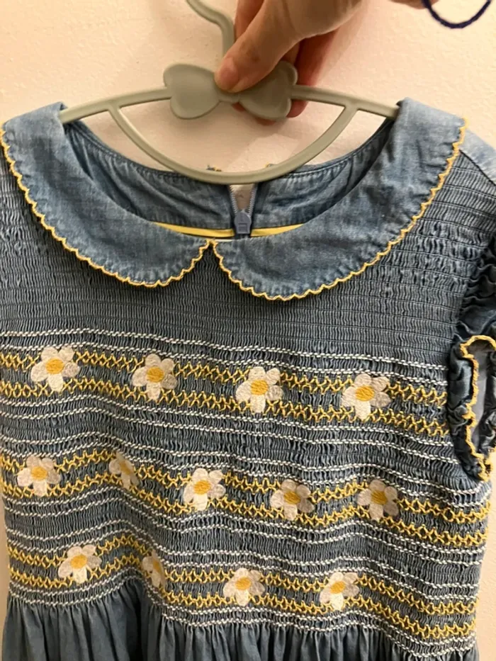 Robe en jean avec smoke fleurie - photo numéro 4