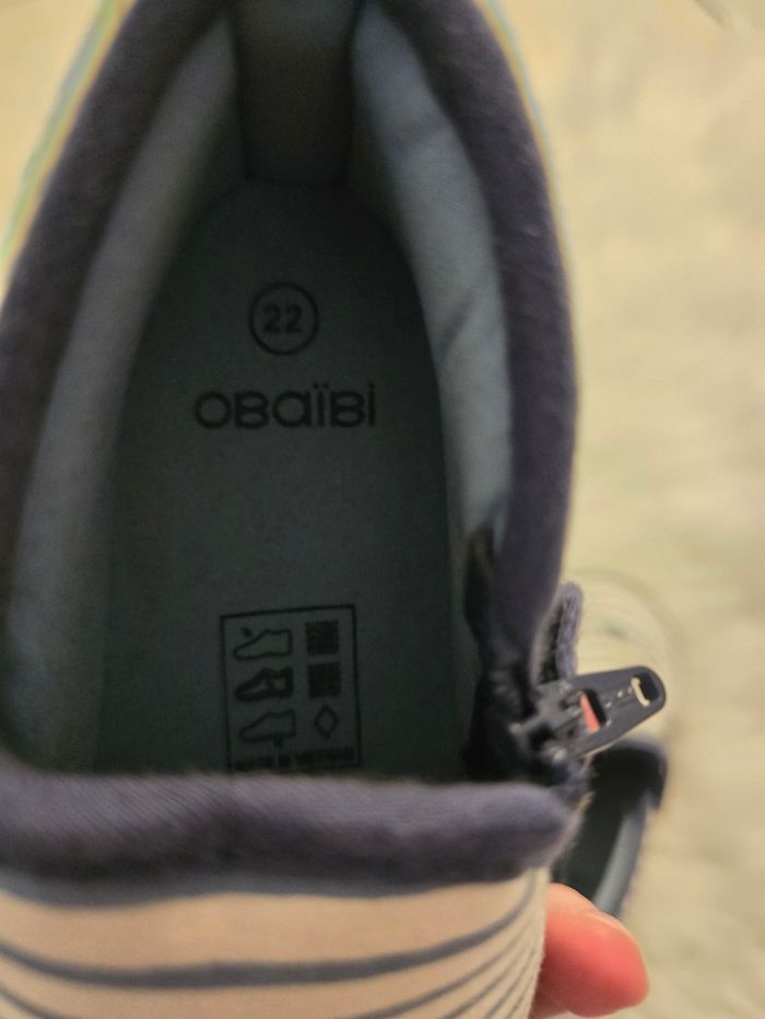 NEUF(non portés) 💙💙💙😍🤩 superbes Chaussons bébé garçon pointure 22💙💙💙(ferme) - photo numéro 3