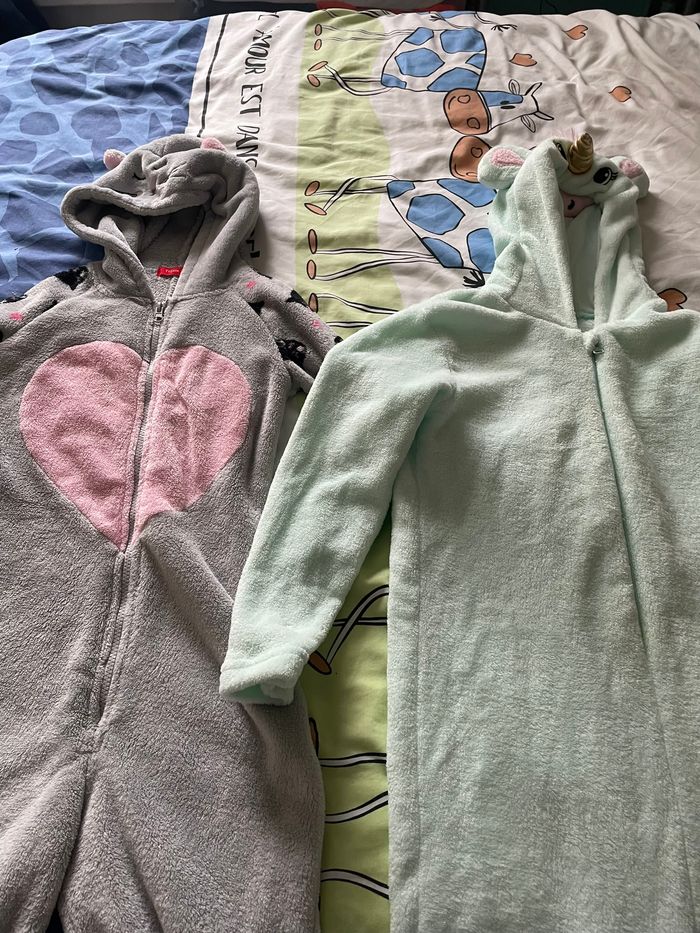 combinaison pyjama chat-licorne 10 ans