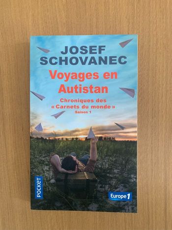 Voyages en Autistan chroniques des carnets du monde