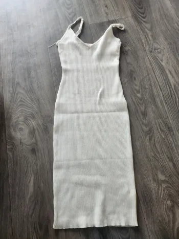 Robe moulante Naumy
