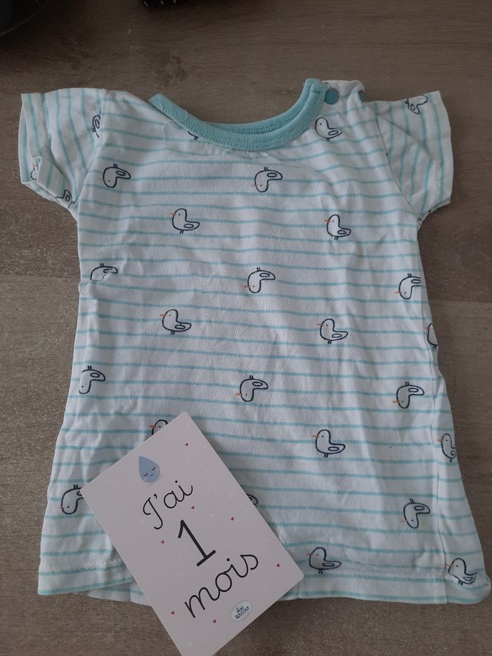 Barboteuse , grenouillère taille 1 mois - photo numéro 2