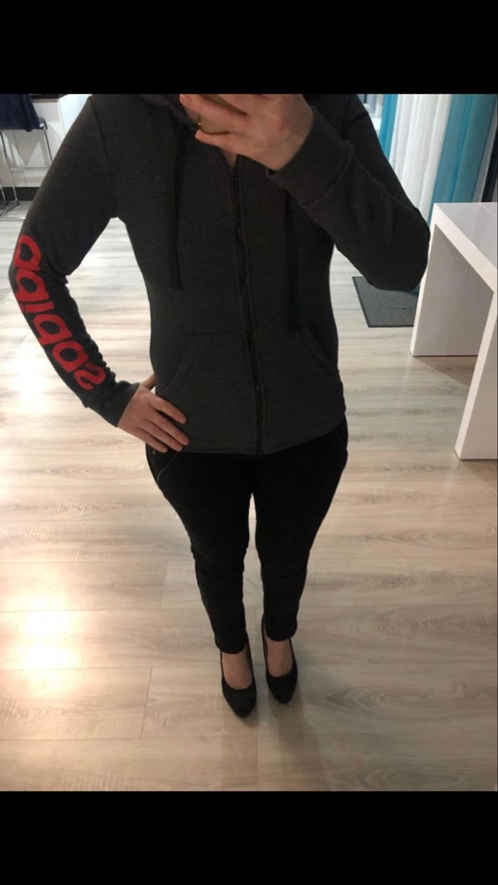 Veste zip fermeture adidas masque grise rouge cordon haut jeune intemporelle qualité - photo numéro 3