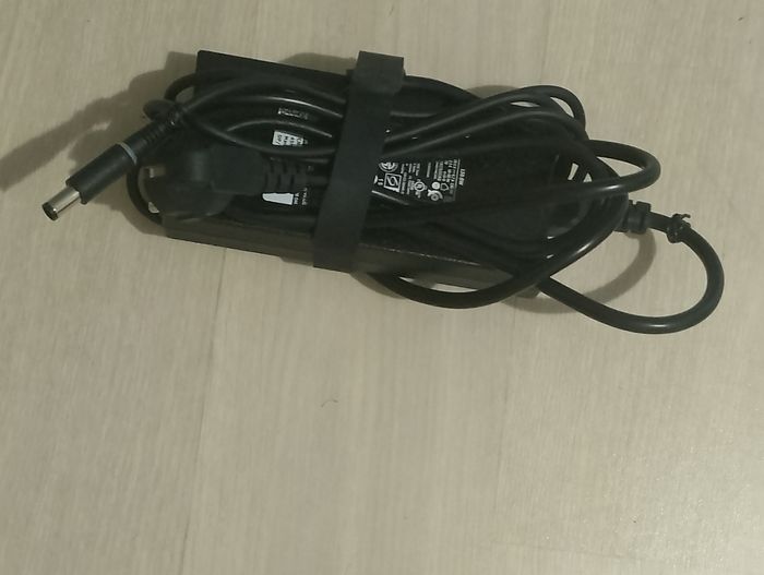 CHARGERS DELL 130W  7.4x5.0mm - photo numéro 5