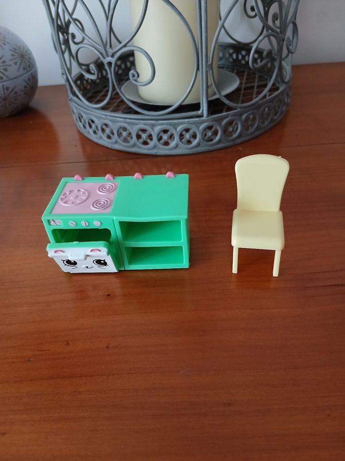 Meubles miniatures/maison poupée: cuisinière & chaise - photo numéro 2