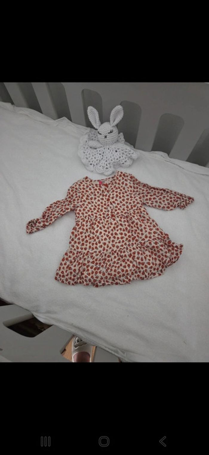 Robe 3 mois fille neuve