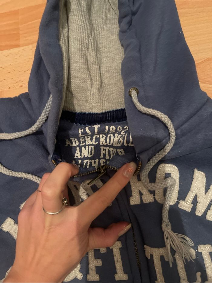 Sweet  à fermeture abercombie - photo numéro 3