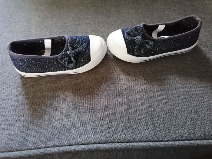 Lot 4 paires de chaussures / ballerine p 23 fille - photo numéro 3