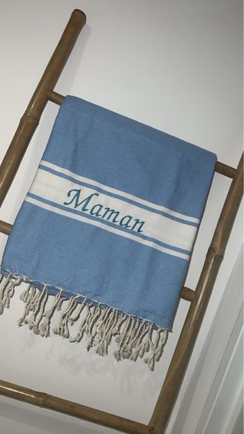 Fouta personnalisée brodée 