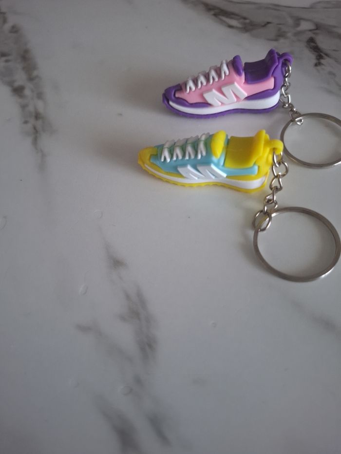 Lot de 2 porté clé basket