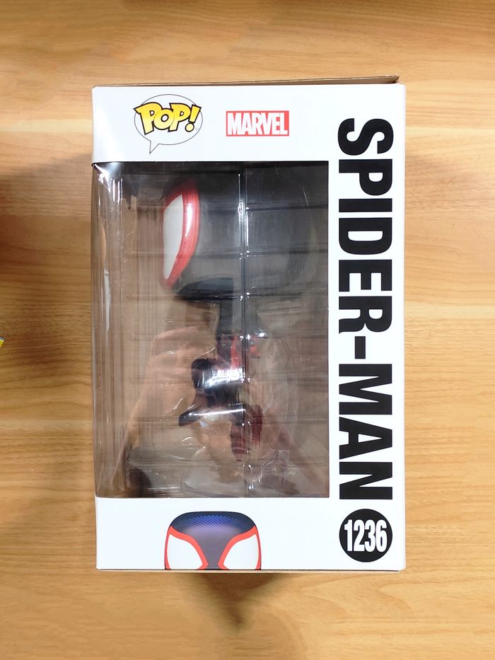 Funko Pop! Spider-Man 1236 - Across The Spider-Verse - Miles Morales - photo numéro 2