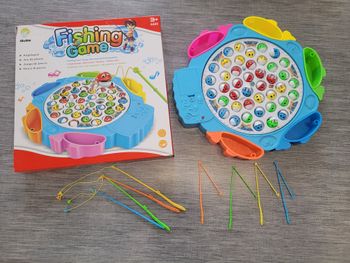 Jeu de pêche musical QUASI NEUF